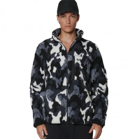 body-action-men-s-printed-sherpa-fleece-jacket-073529-01-camo-black-grey