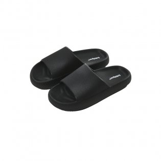body-action-pool-slides-093507-black