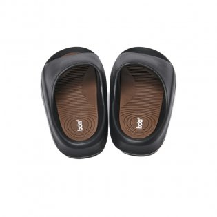 body-action-pool-slides-093609-black