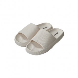 body-action-pool-slides-093507-cream-ecru