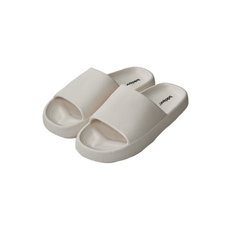 body-action-pool-slides-093507-cream-ecru