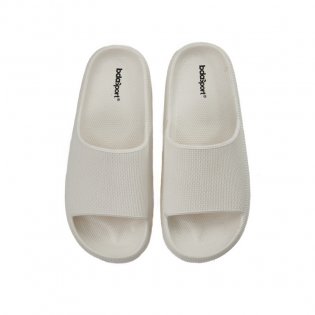 body-action-pool-slides-093507-cream-ecru